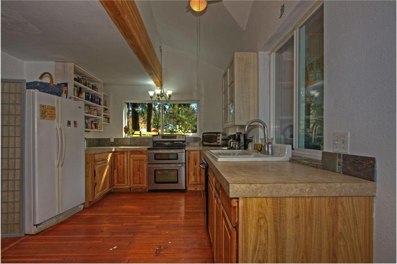 Another view of the kitchen.
