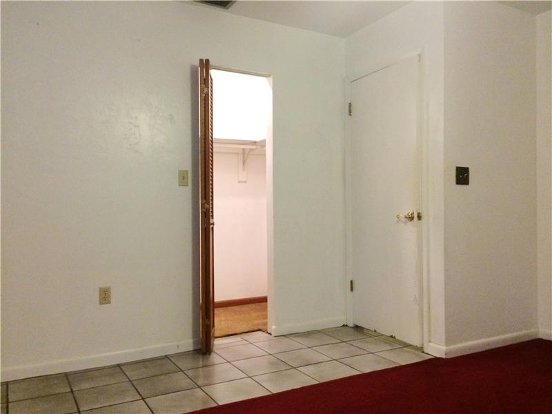 Master Walk-In Closet