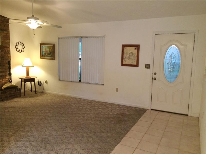 Foyer Entry