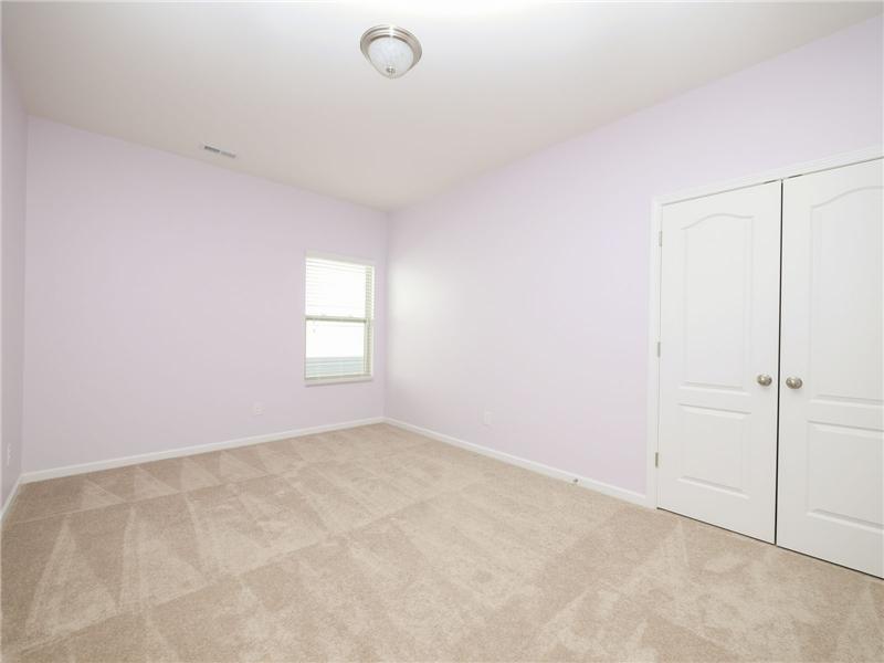Split bedroom floor plan