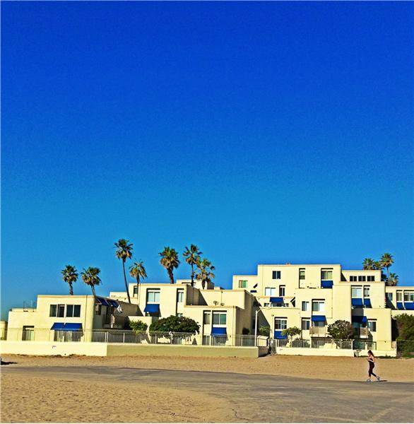 Only property on the sand in HB.