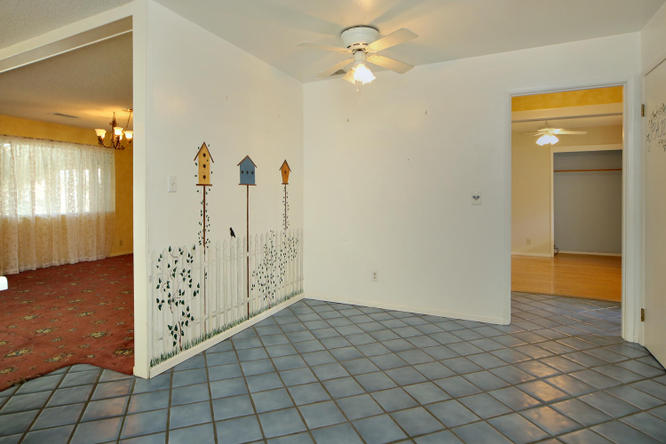 Breakfast Room