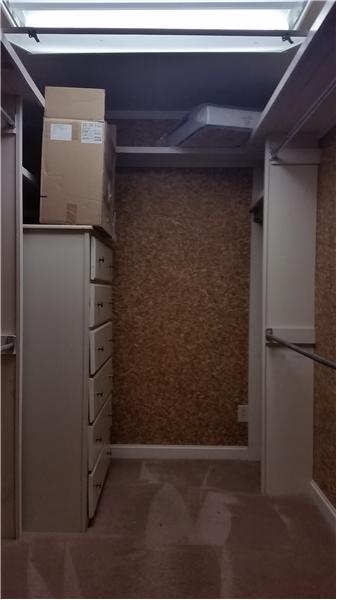 His/Hers Walk-in Closets