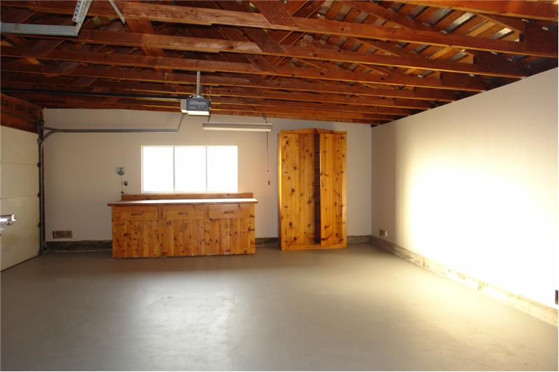 1374 Suzanne Ct San Jose Lynbrook High Home for Sale Garage, Workbench, Storage View