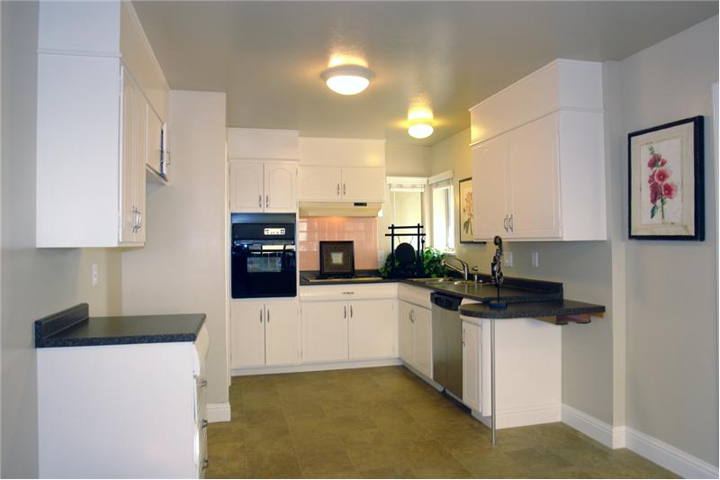 1374 Suzanne Ct San Jose Lynbrook High Home for Sale Pretty All White Kitchen View