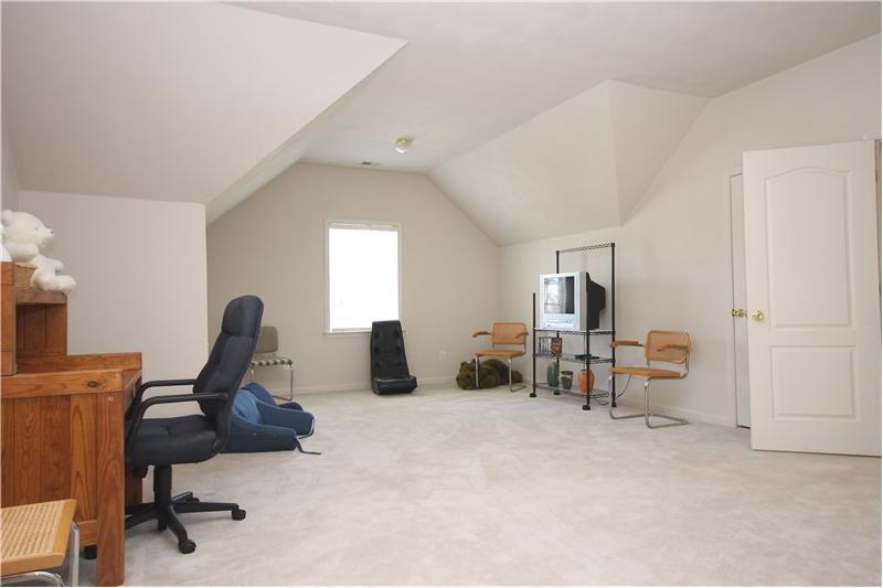 Enjoy the extra storage with a WALK IN ATTIC