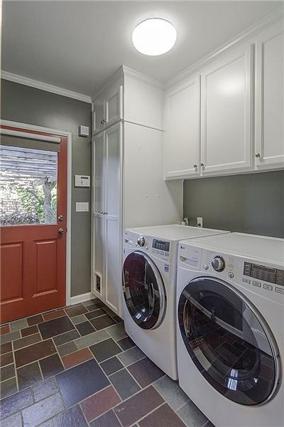 Built-In Cabinetry in Laundry Room