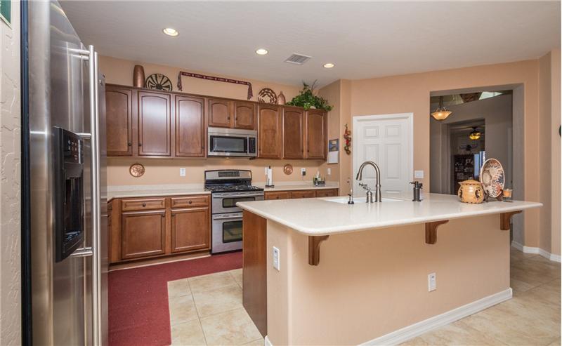 Kitchen pic 2