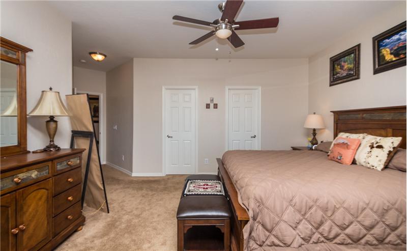 Master Bedroom pic 2