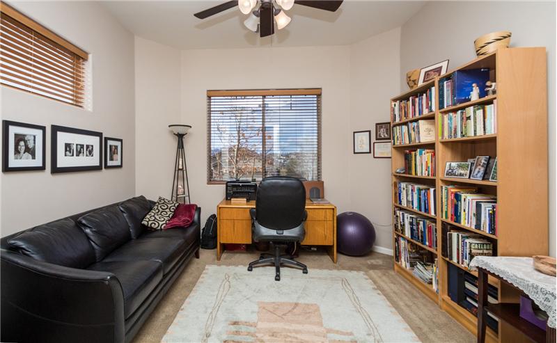 Bedroom 3/Office