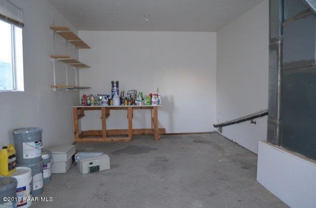 Garage Int