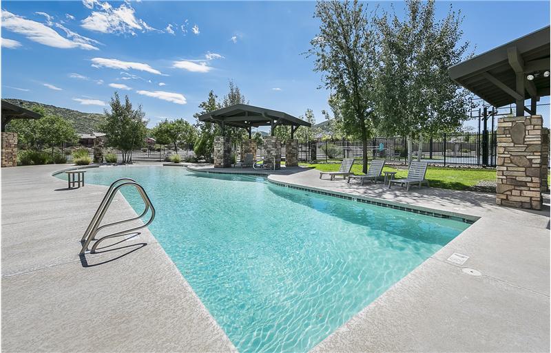 Stoneridge Swimming Pool 1