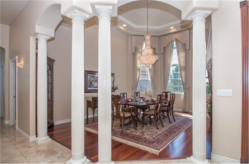 Formal Dining Area 1
