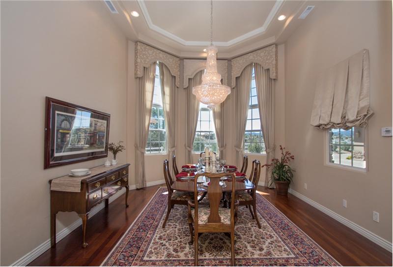 Formal Dining Area 2