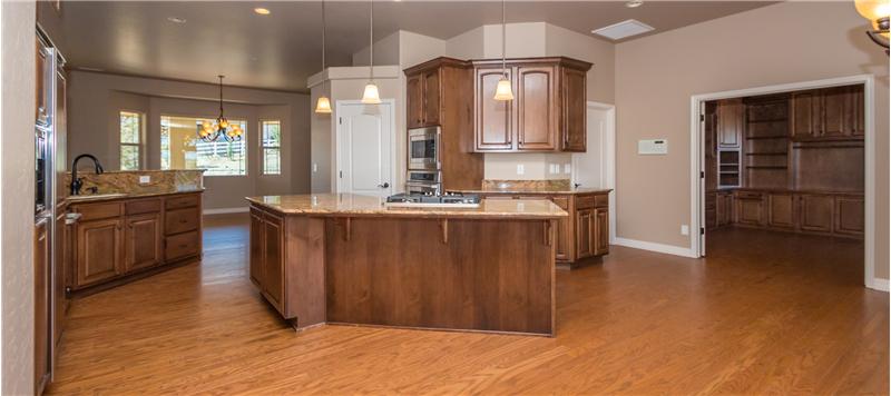 Kitchen 4