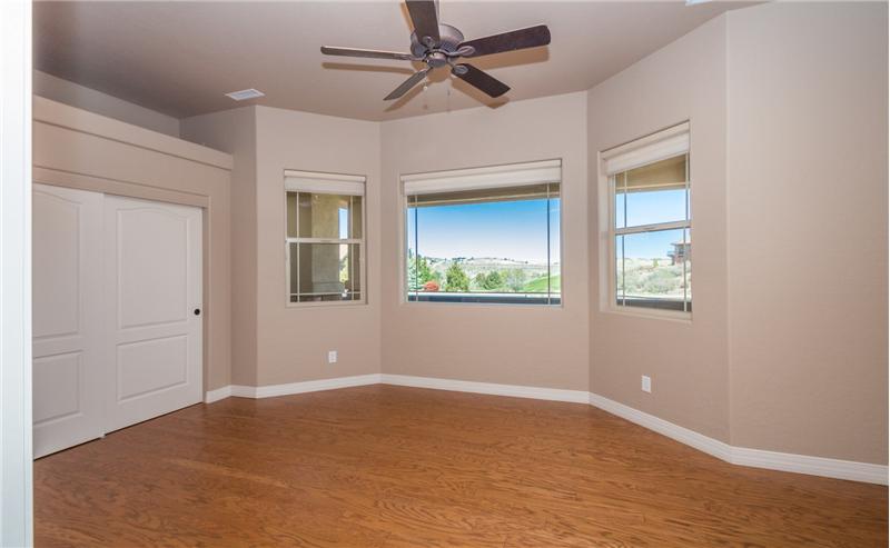 Bedroom #3 pic 2