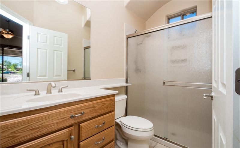 Guest Bathroom 2