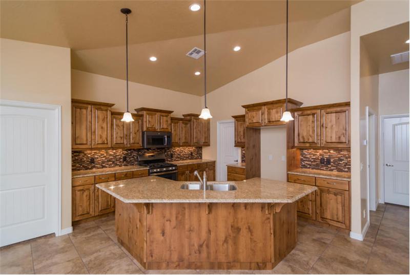 Custom Cabinets with Granite Counter Tops