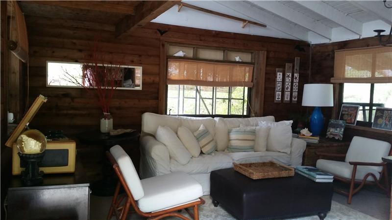 cottage living room